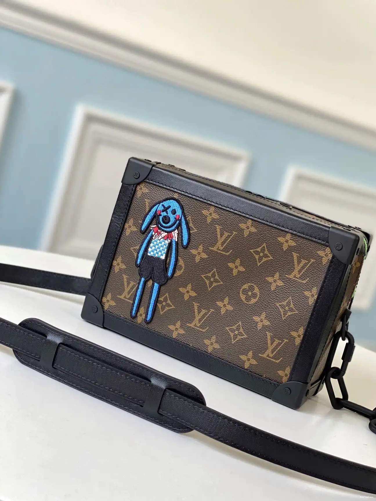 Cheap LOUIS SOFT TRUNK VUITTON 0704